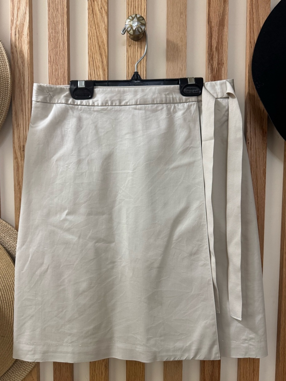 Brooks Brothers Cream Wrap A-Line Skirt with Side Tie